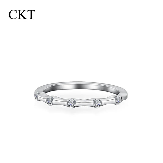 CKT 18k White Gold Ring for Women Diamond Moissanite Dianthus Festival Fashion Arrangement Rings Platinum Pt950 Fine Jewelry