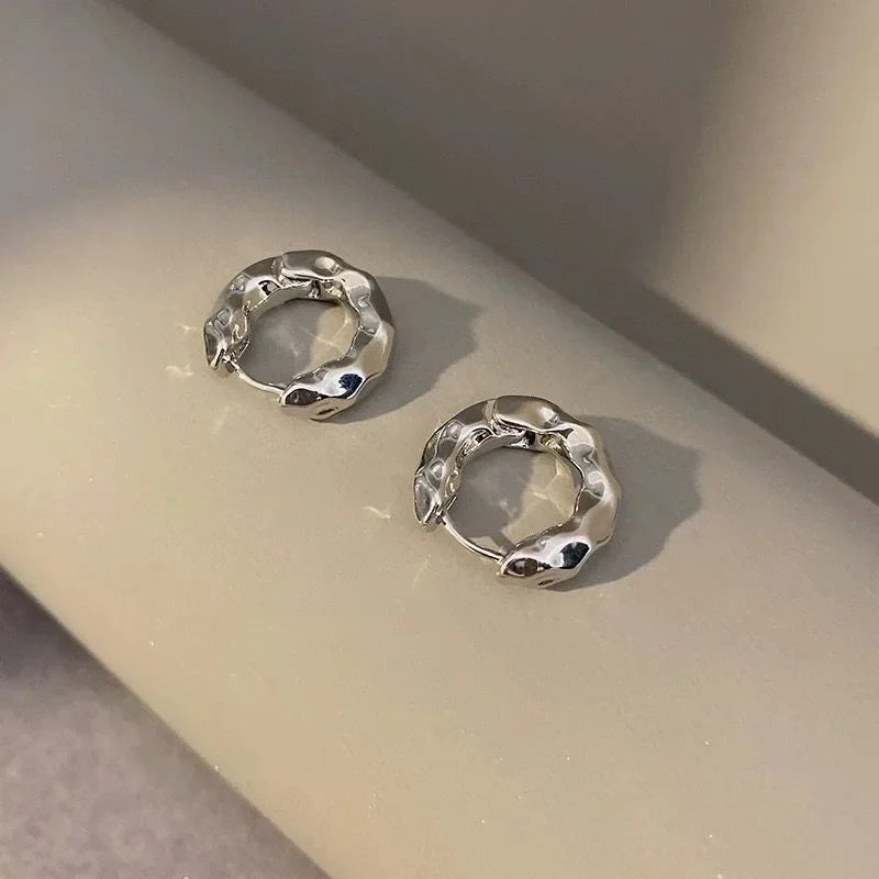Gold SIlver Color Knot Hoop Earring For Women Shiny Plating Trendy Earring Stud Cute Daily Wear Jewelry