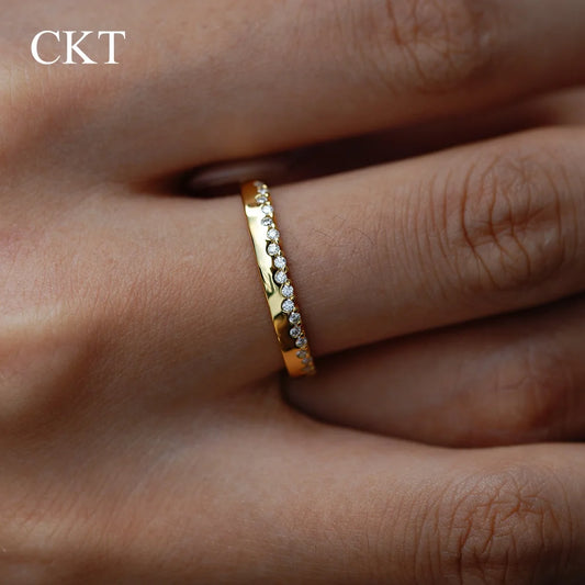 CKT Hot Sell 18k Gold Rings with Curved Surfaces in the Diamond Rings of MoIssanite Women's Ring Accessories Wedding Jewelry