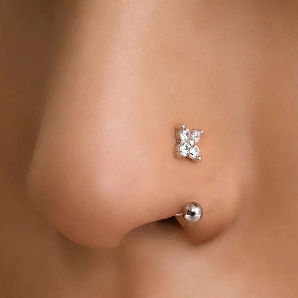 1Pc Simple Flower-Shaped Nose Ring,14K Gold Plated Stainless Steel Piercing Jewelry for Women Daily Wear Body Piercing Accessory