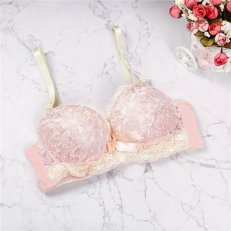 New Bra Woman Underwear Push Up Bra Lingerie Unlined Lace Bra Women Sexy Female Back Closure Lolita Brassiere 3/4 Cup Bra