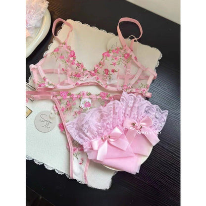 European Women Alluring Sheer Lace Embroidery Underwire Bra, Big Bust Support Minimize Anti‑Sagging Soft Lingerie S‑XL  Bra Set