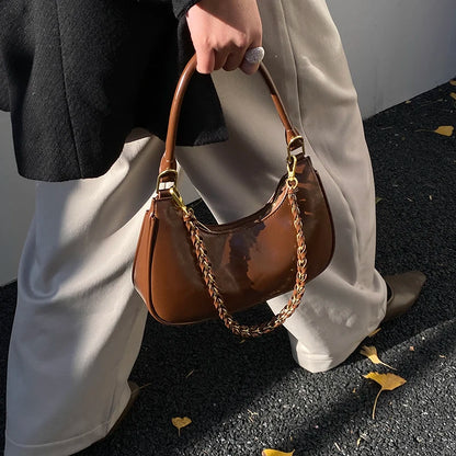 Elegant Ladies Shopping Purse Retro Pu Leather Shoulder Bag French Style Underarm Handbag Chain Clutch Bag Female Crossbody Bag