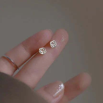 Cute Star Beads Tassel Stud Earrings Women Gold Plated Small Fresh Jewelry Zircon Earrings