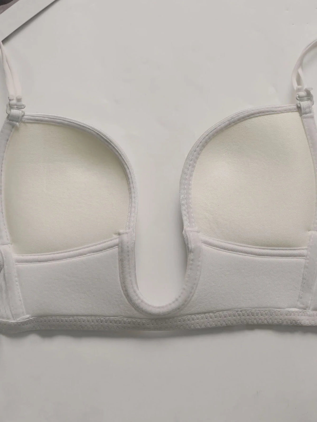 Women's sexy deep U-shaped bra without steel ring gathered push up straps adjustable comfortable and breathable bra U03