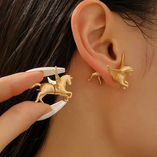 Creative Playful Gold Color Matte Stainless Steel Stereo Animal Art Horse Stud Earrings for Women Fashion Designer Jewelry Gifts
