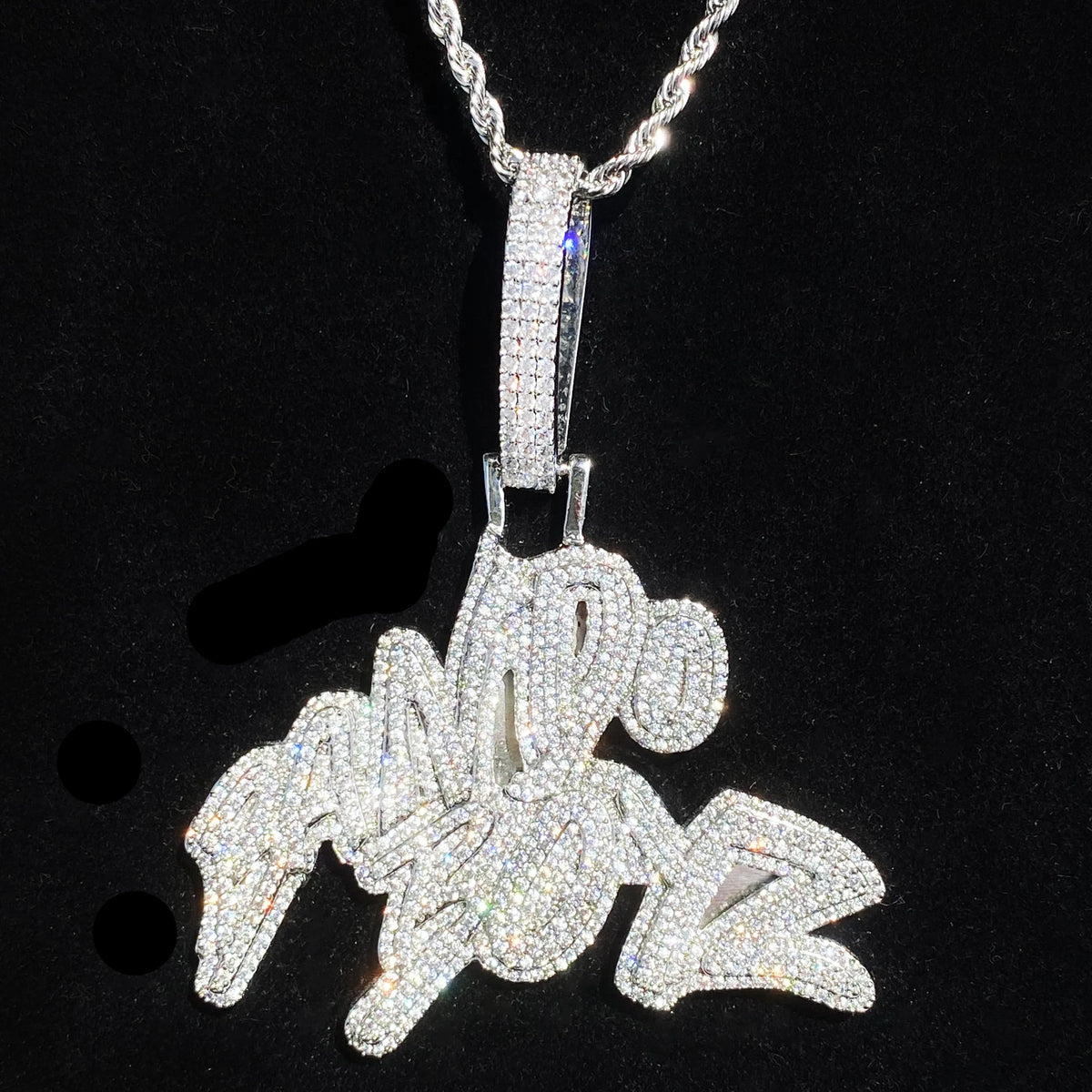 Aokaishen Iced Out Bando Boyz  for Men Necklace Pendant Real Gold Plated Cubic Zirconia Hip Hop Jewelry