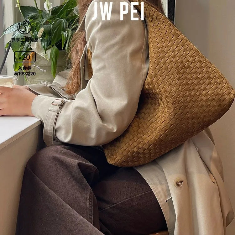 JWPEI Large Capacity Woven Bag L2026 New Retro Women's Bag Handbag Large Commuting Bag Women