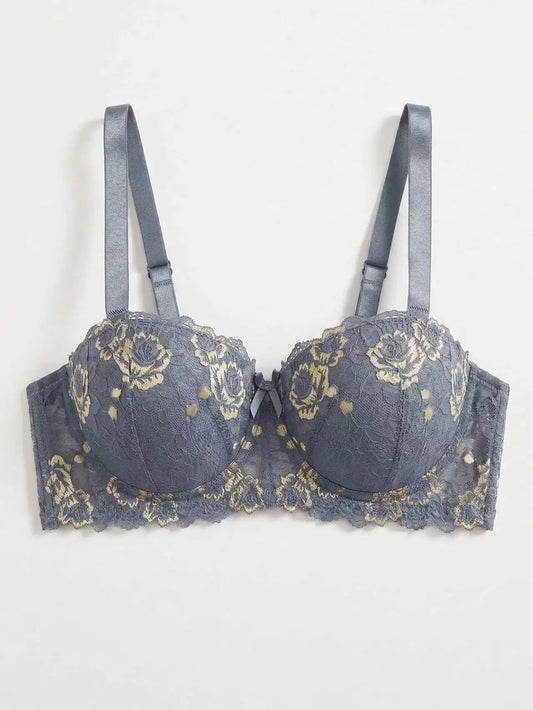 Plus Size Lace Women's Bra BCD Thin Cup Floral Embroidered Push up Bra Side Support Comfortable Underwire Lingerie Bra Women