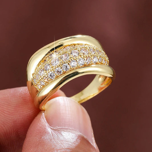 Gorgeous Gold - Plated Ring with Sparkling Cubic Zirconia Stones, Ideal for Any Occasion, Fashionable Jewelry Accessory