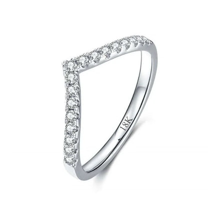 CKT 18k White Gold Rings for Women V-shaped Platinum Pt950 Group Inlaid Crown Single Tail Stacked with 1ct Moissanite Jewelry