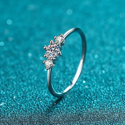 Luxury Rings 0.26ct Moissanite 18k White Gold & Platinum PT950 Engagement Ring for Women Radiant Jewelry