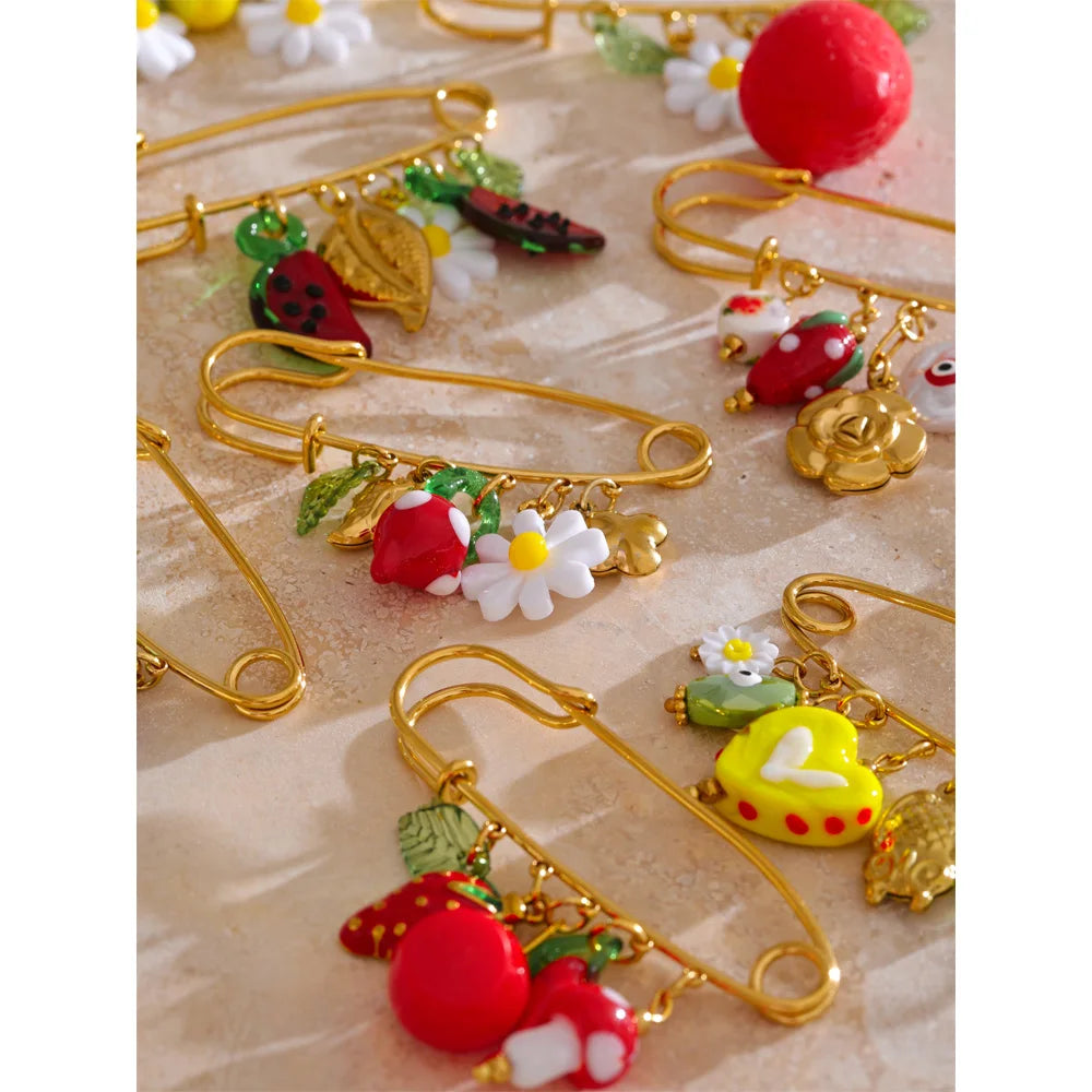 Yhpup 1Pcs Fashion Plastic Strawberry Fruit Heart Flower Shell Drop Charm Clasp Pin 18K Golden Plated Stainless Steel Jewelry