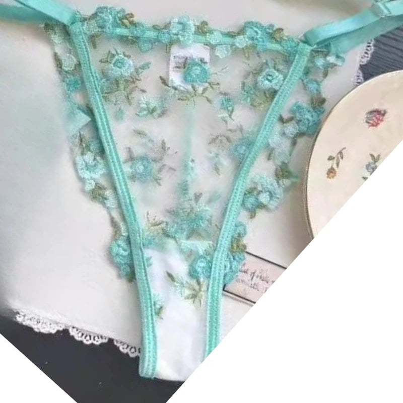 European Women Alluring Sheer Lace Embroidery Underwire Bra, Big Bust Support Minimize Anti‑Sagging Soft Lingerie S‑XL  Bra Set