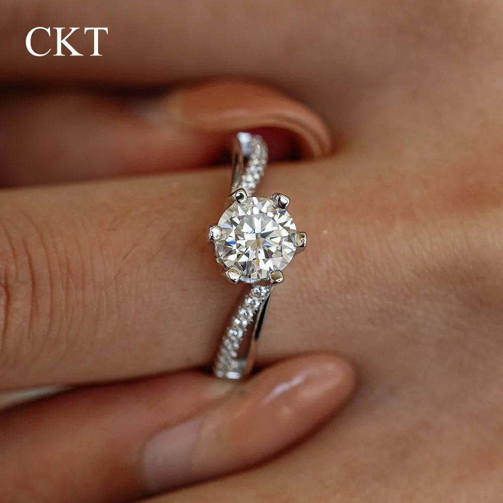 CKT 18k White Gold Ring 1ct Diamond Moissanite Ring for Women's Platinum Pt950 Six-Claw Classic Marriage Proposal Rings Jewelry
