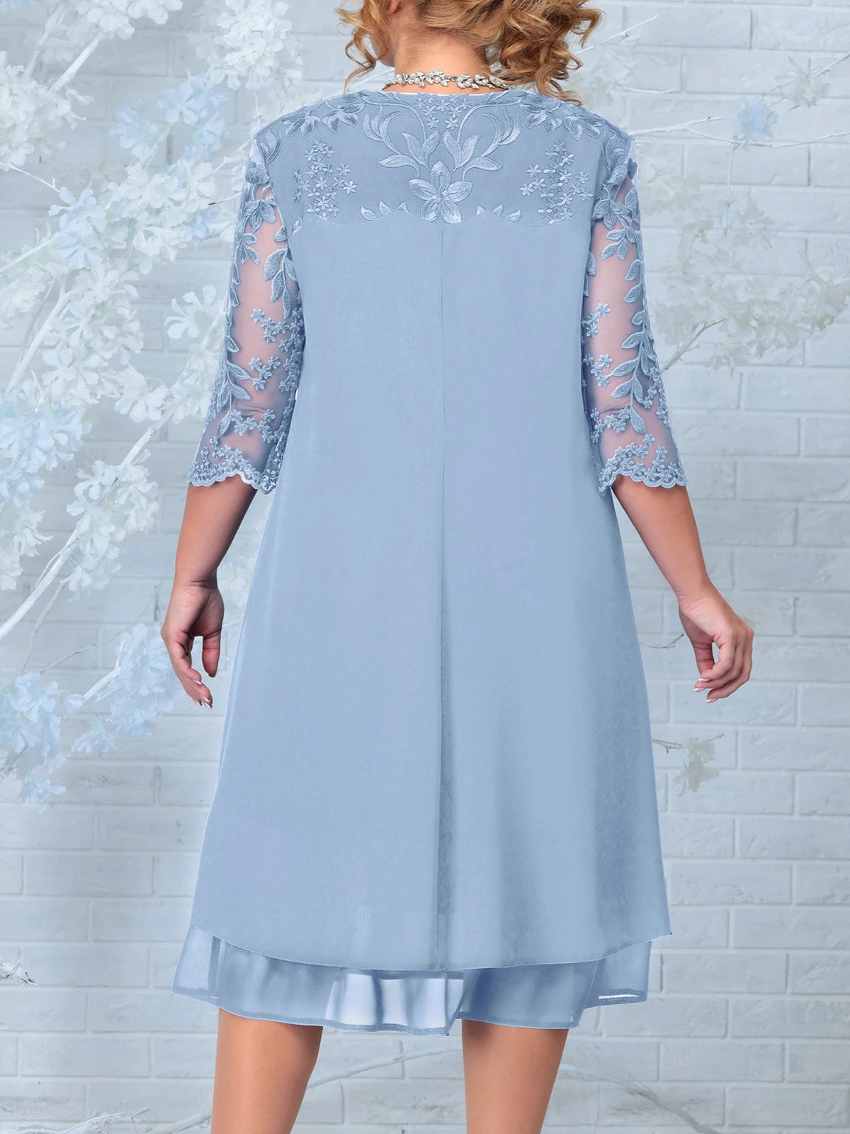 Plus Size Dress 2025 Fashion Women Summer Embroidery Floral Patchwork Elegant Party Dress Curvy Size Women Clothing