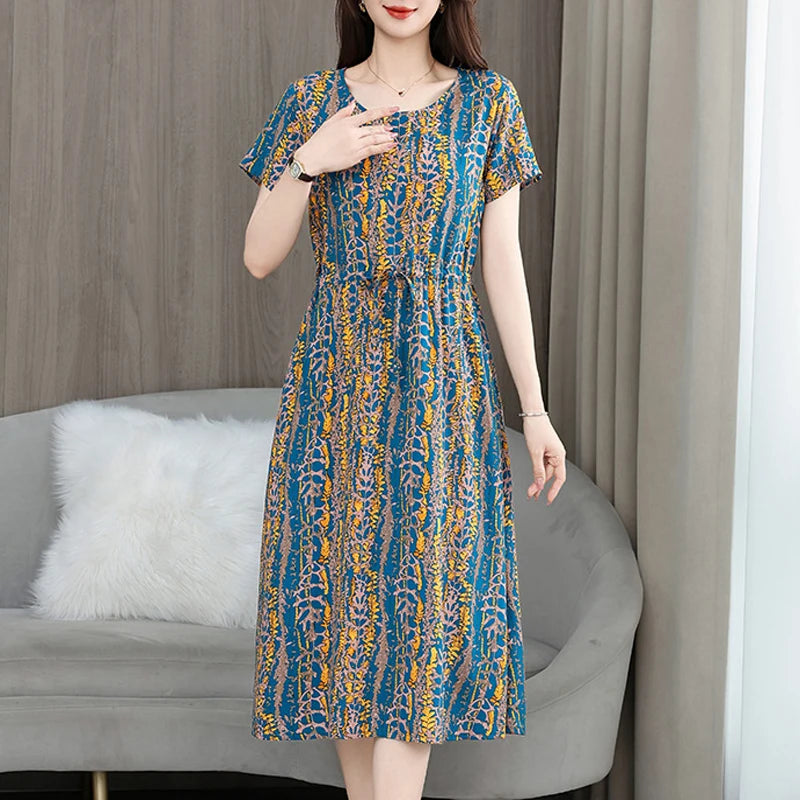 New Elegant Floral Dress  Bohemian plus Size Women Summer Short Sleeve Clothing with Large Hem for Casual Occasions