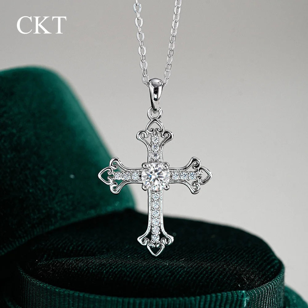 CKT 0.5ct Moissanite Solitaire Pendant Necklace in 18k White Gold, Fine Jewelry for Women Everyday Cross Geometry Platinum Pt950