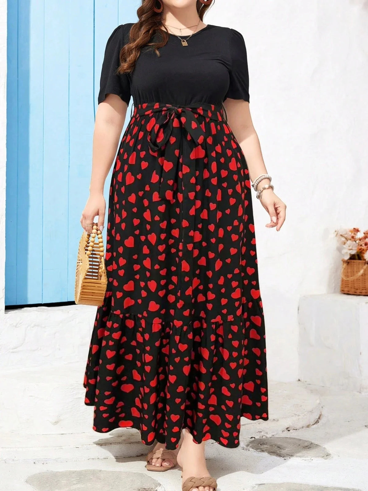 Plus Size Summer Round Neck Dress with Puff Sleeves, Short Sleeves, Ruffled Hem, Slim Waist and Medium-Length Fashionable Dress