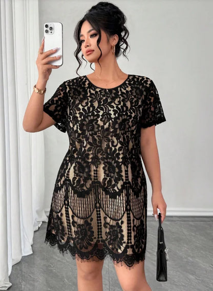 Plus Size Women's Black Lace Dress Round Neck Short Sleeve Waist-cinching Slimming A-line Dress Versatile for Dating and Commuti