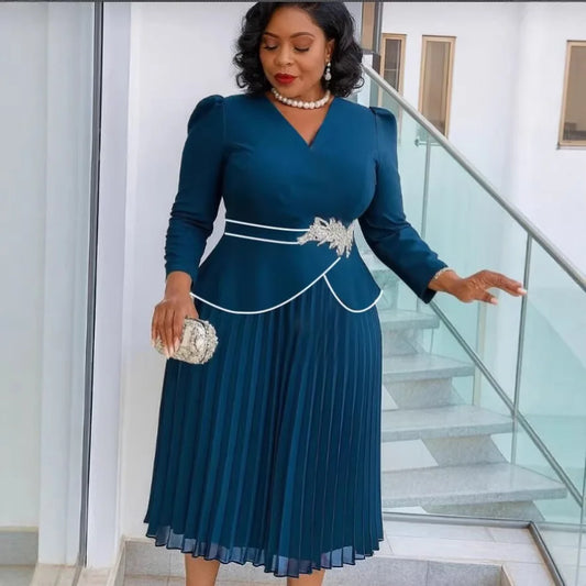 Plus-size Women's Navy Blue V-neck Dress Long Sleeves Fitted Waist Slimming Ruffled Pleated Skirt