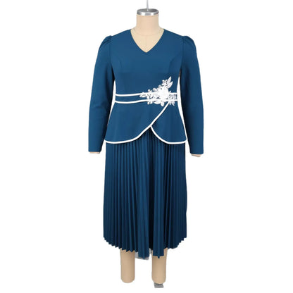 Plus-size Women's Navy Blue V-neck Dress Long Sleeves Fitted Waist Slimming Ruffled Pleated Skirt