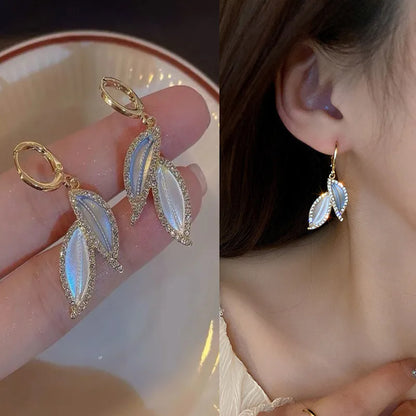 2026 New Women Earrings Alloy Gold Plated Orange Flower Drop Earrings Fashion Cute Sweet Jewelry For Daily Casual Party